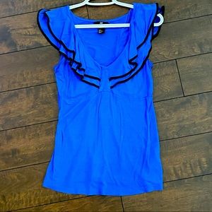 Ladies sleeveless cotton blouse